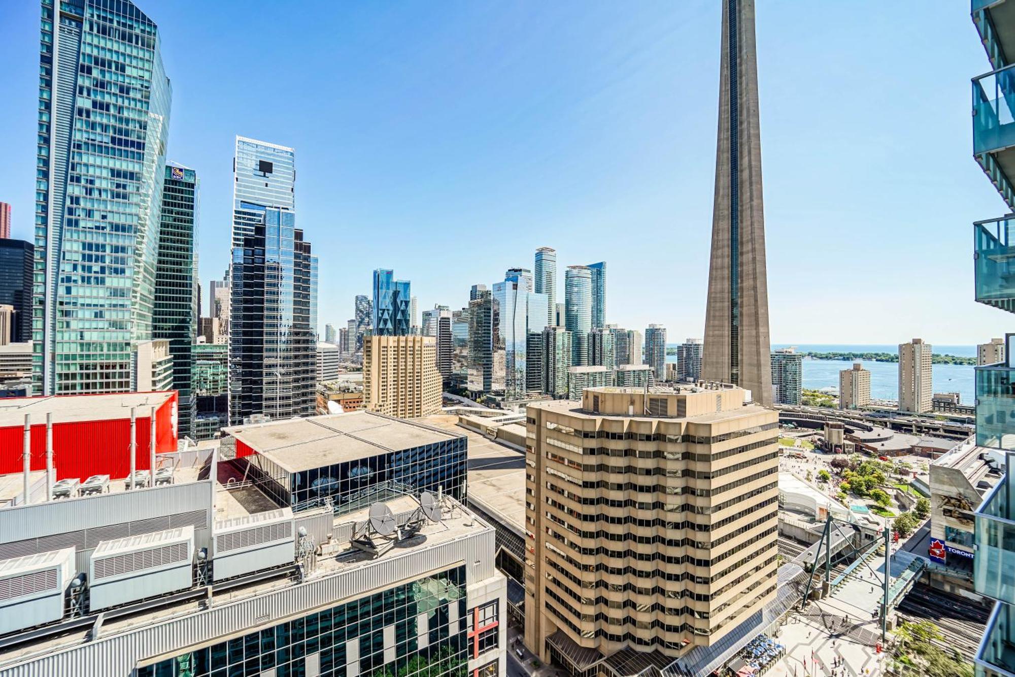 Chol Furnished Suites Heart Of Downtown Toronto, 2 Beds, Free Parking, Cn Tower View المظهر الخارجي الصورة